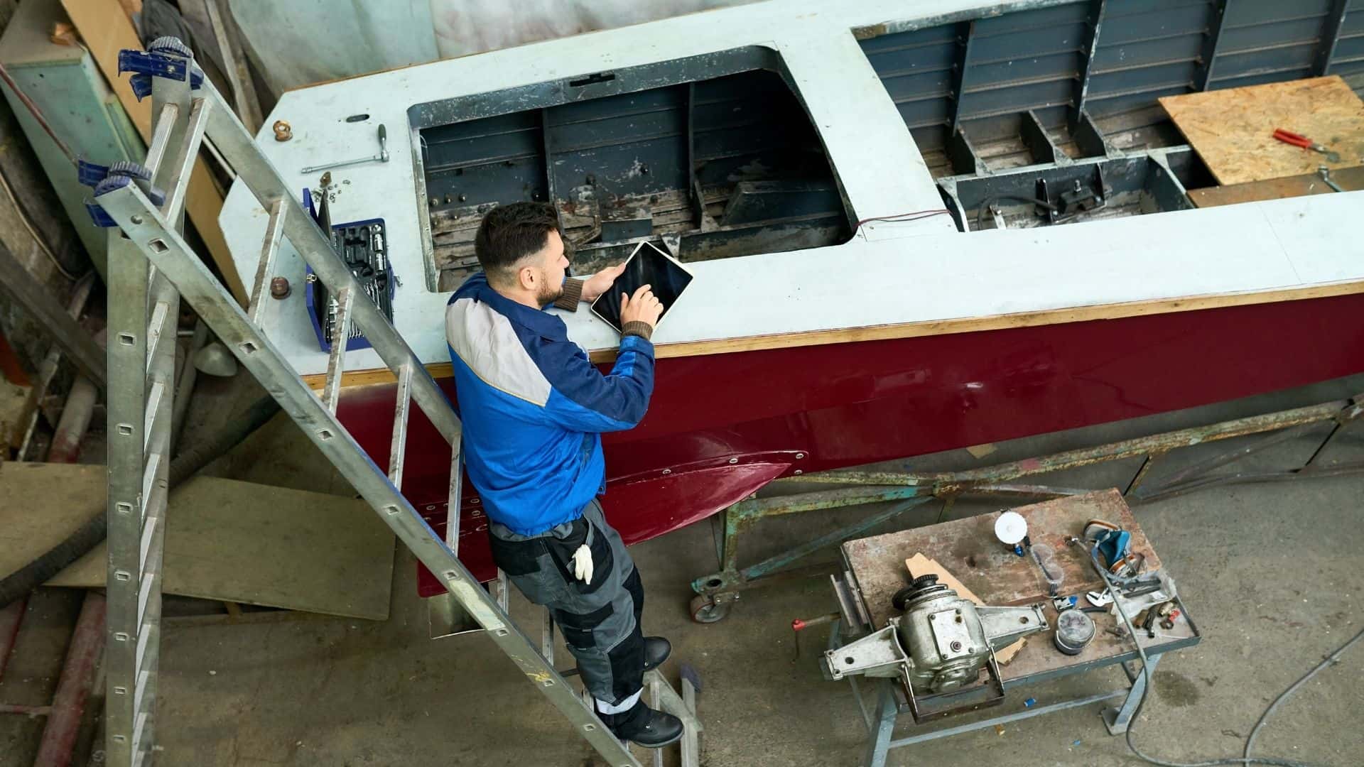 Top 12 Best Custom Yacht Builders in the World Guide 2024