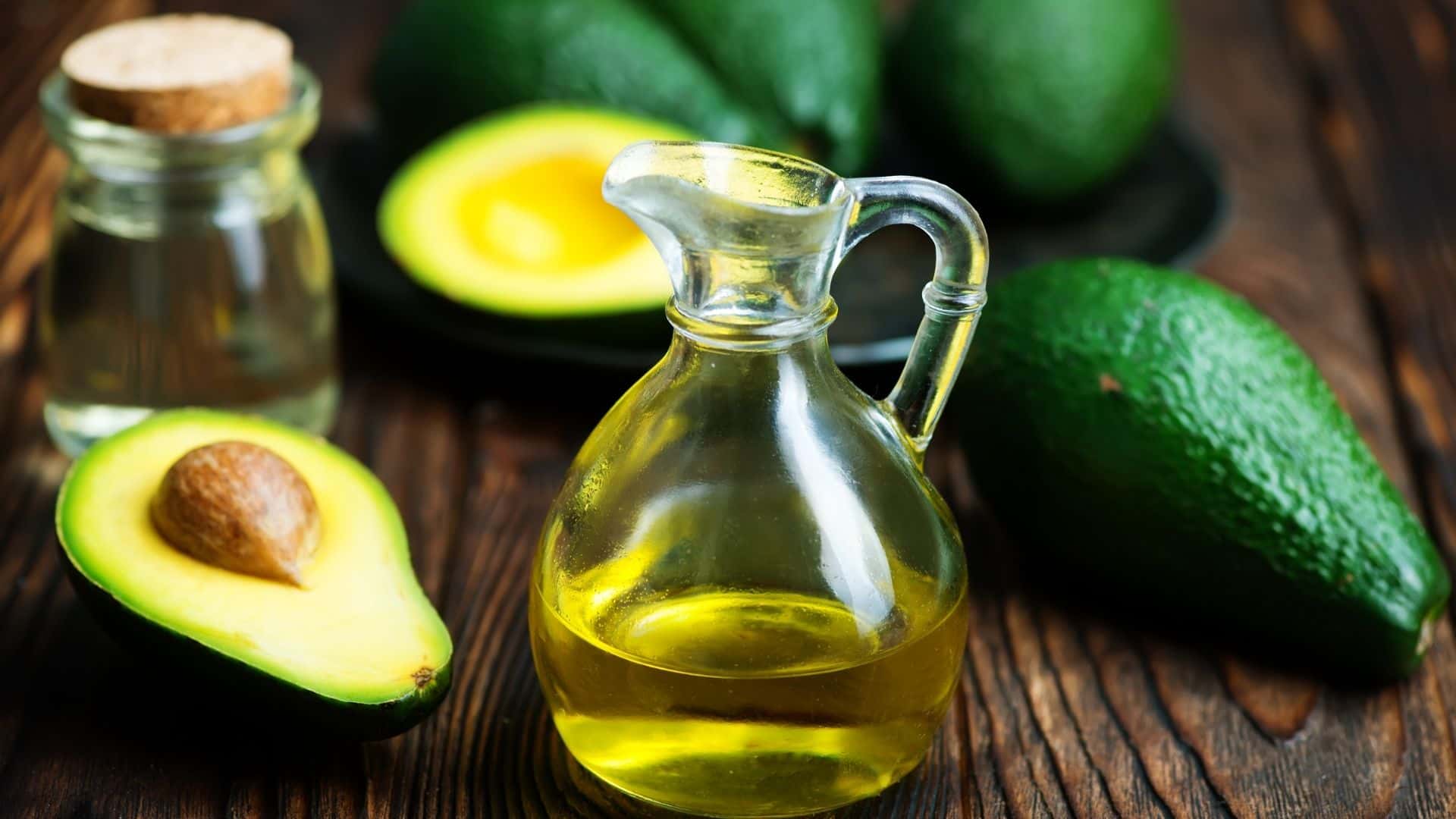 7 Ways to Use Avocado Oil for Hair Growth Guide + Benefits