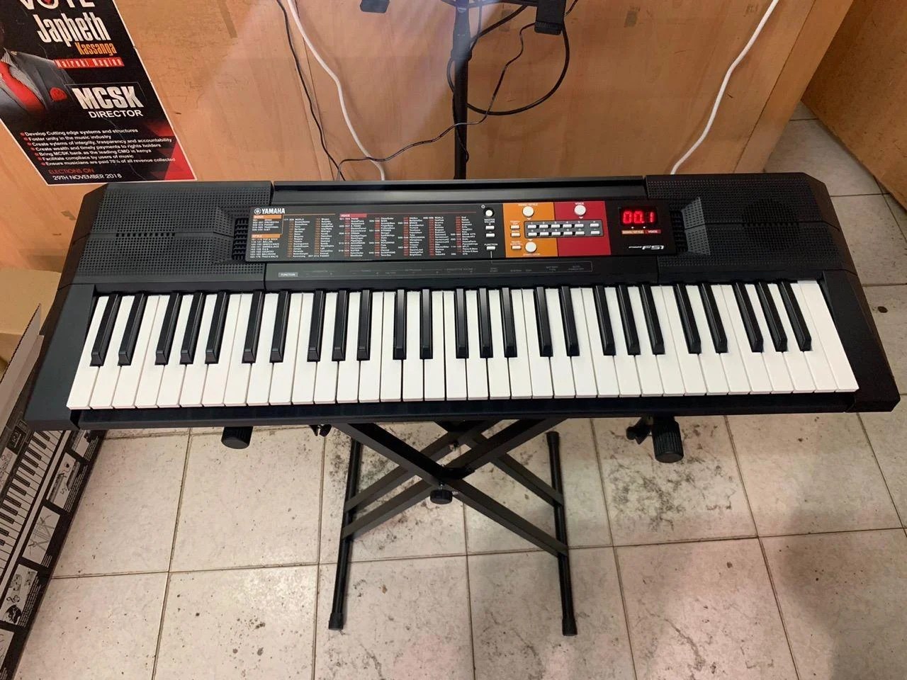Yamaha F51 Keyboard ~ Empire Gig