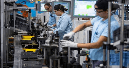 Auxiliar de Produção, Técnico em Eletrônica Salário + Benefícios