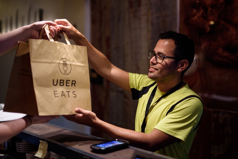 UberEATS de comida em Lisboa está a chegar