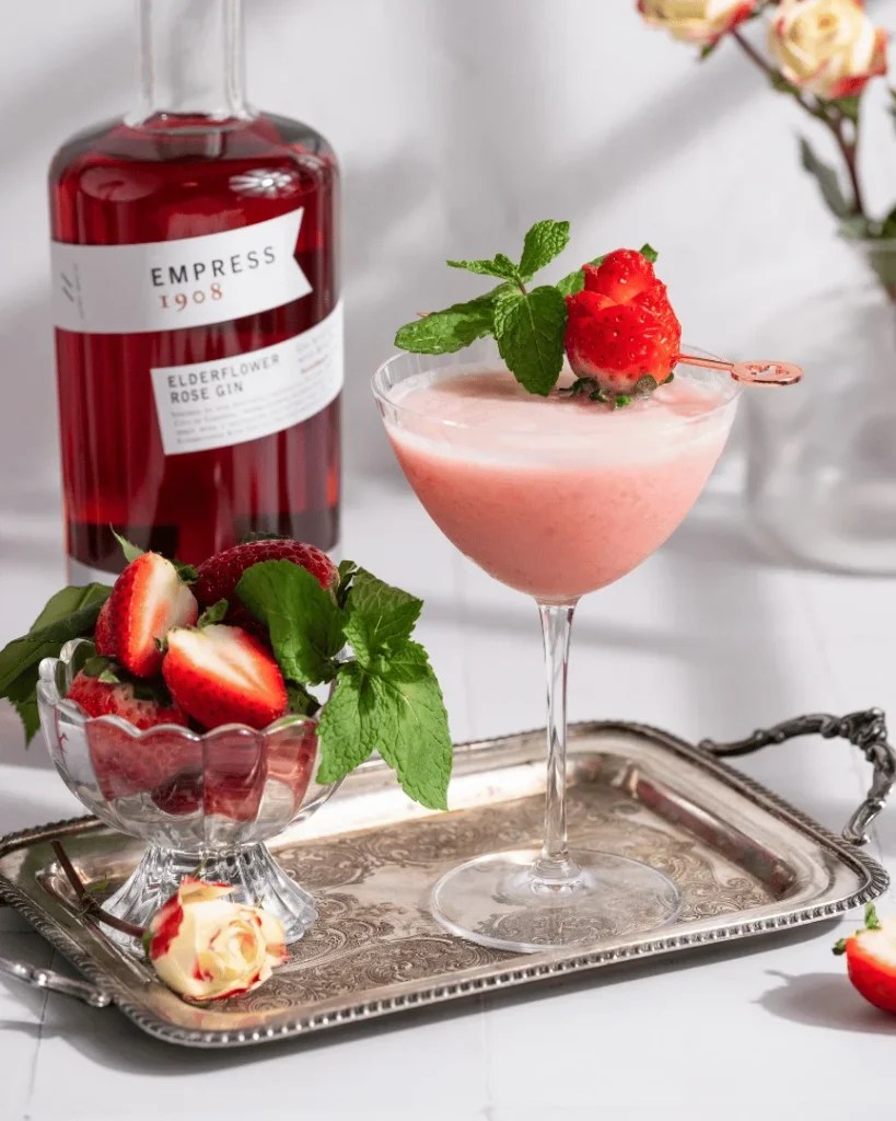 Bonheur Fizz Empress 1908 Gin