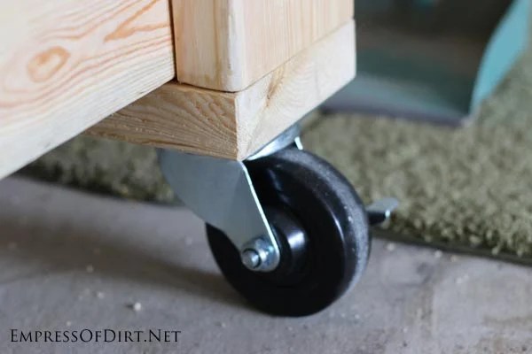 Locking casters on DIY workbench
