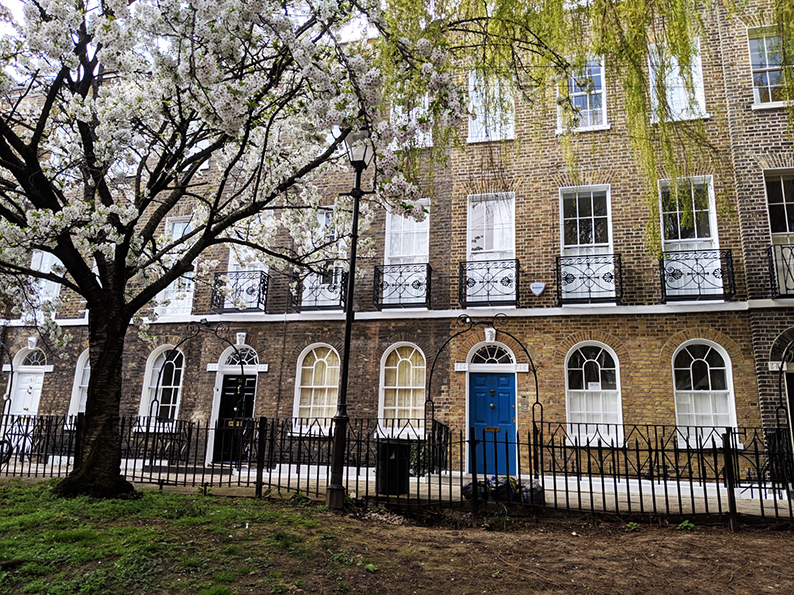 Contact E.M Properties