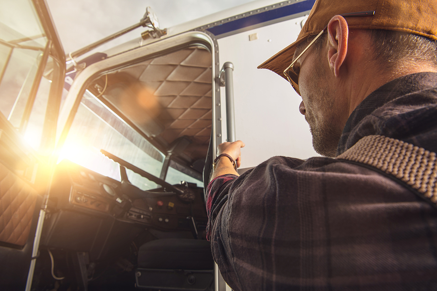 How Do Unqualified Drivers Cause Truck Wrecks? Emroch & Kilduff