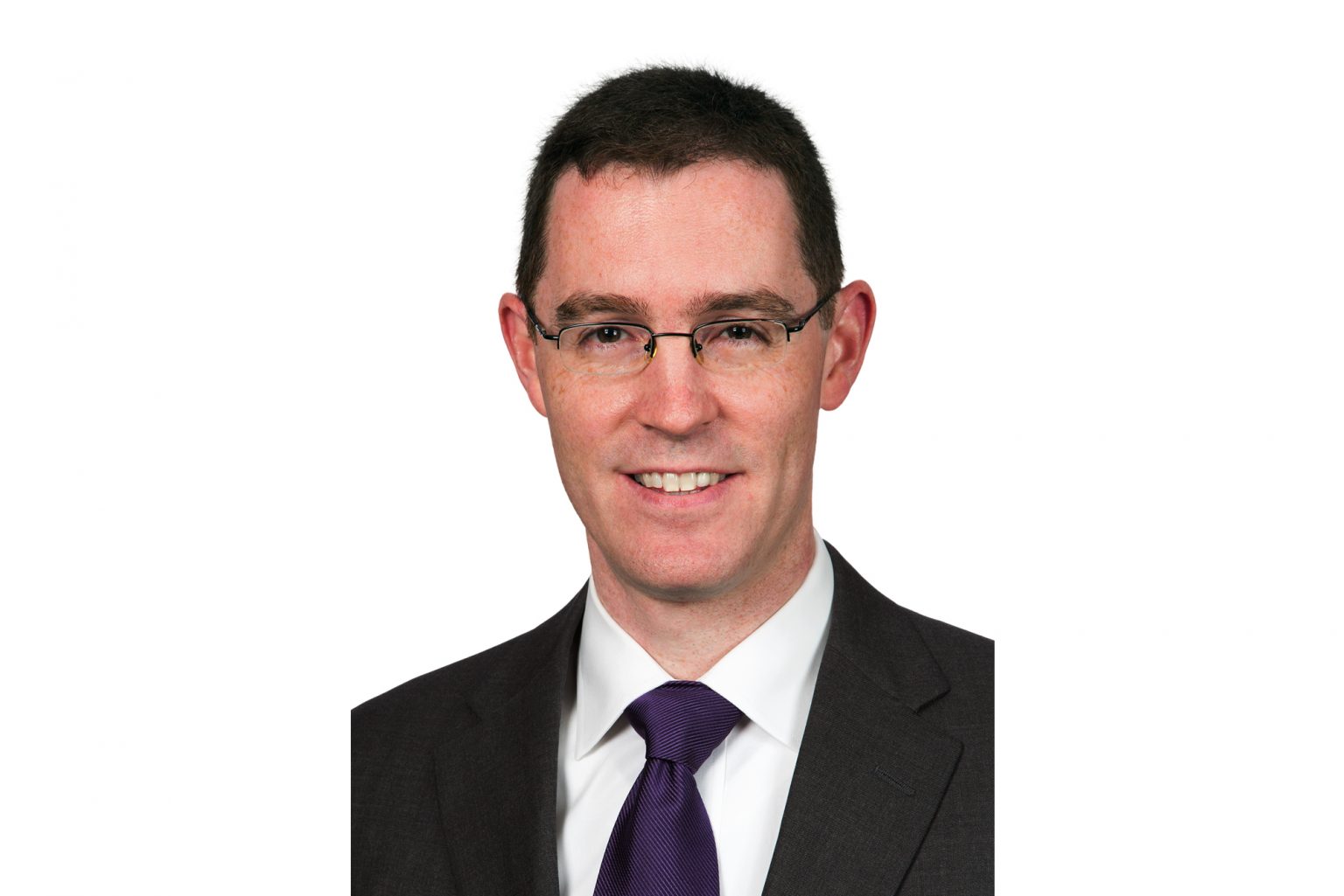 Attorney Eric Rutt '01 talks biotech patents at first Suter Science