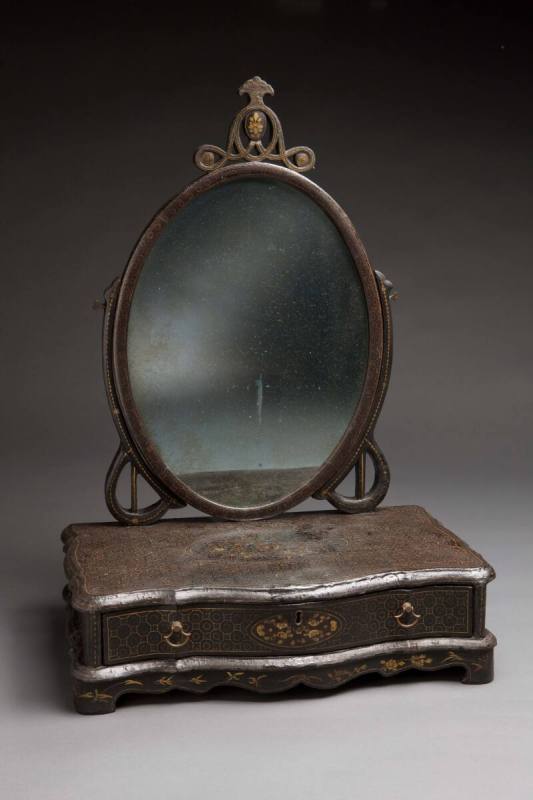 Dressing glass Works Mount Vernon Ladies Association of the Union