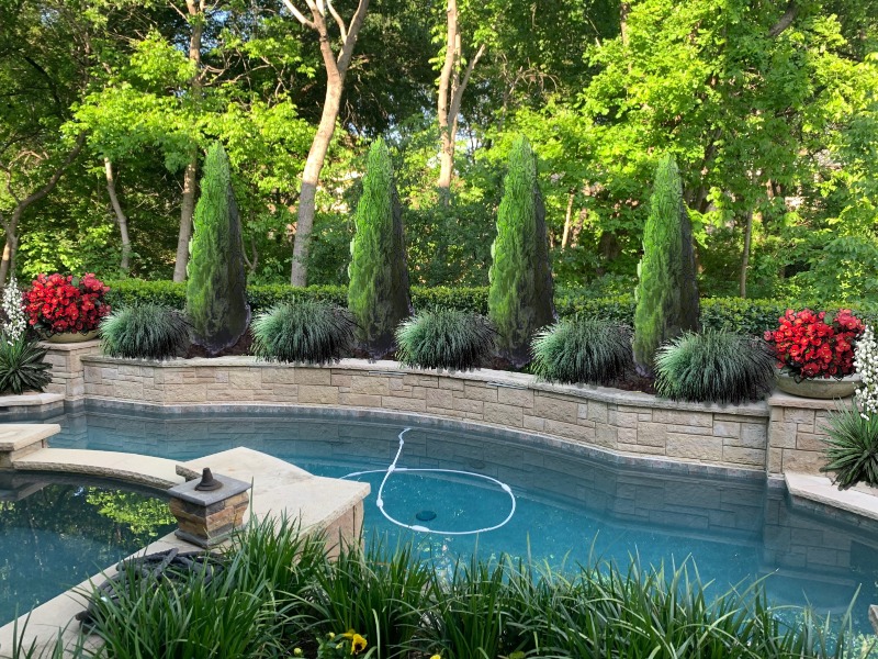 GardenPuzzle project Bed Behind Pool