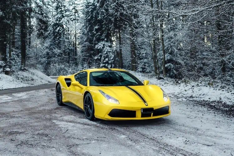 Rent a Ferrari 488 GTB in Zurich DRIVAR®