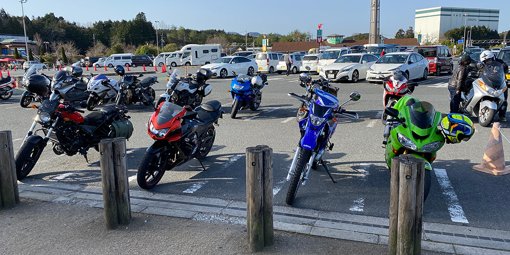Parking for motorcycles 【EJMC】Enjoy in Japan at MotorCycle