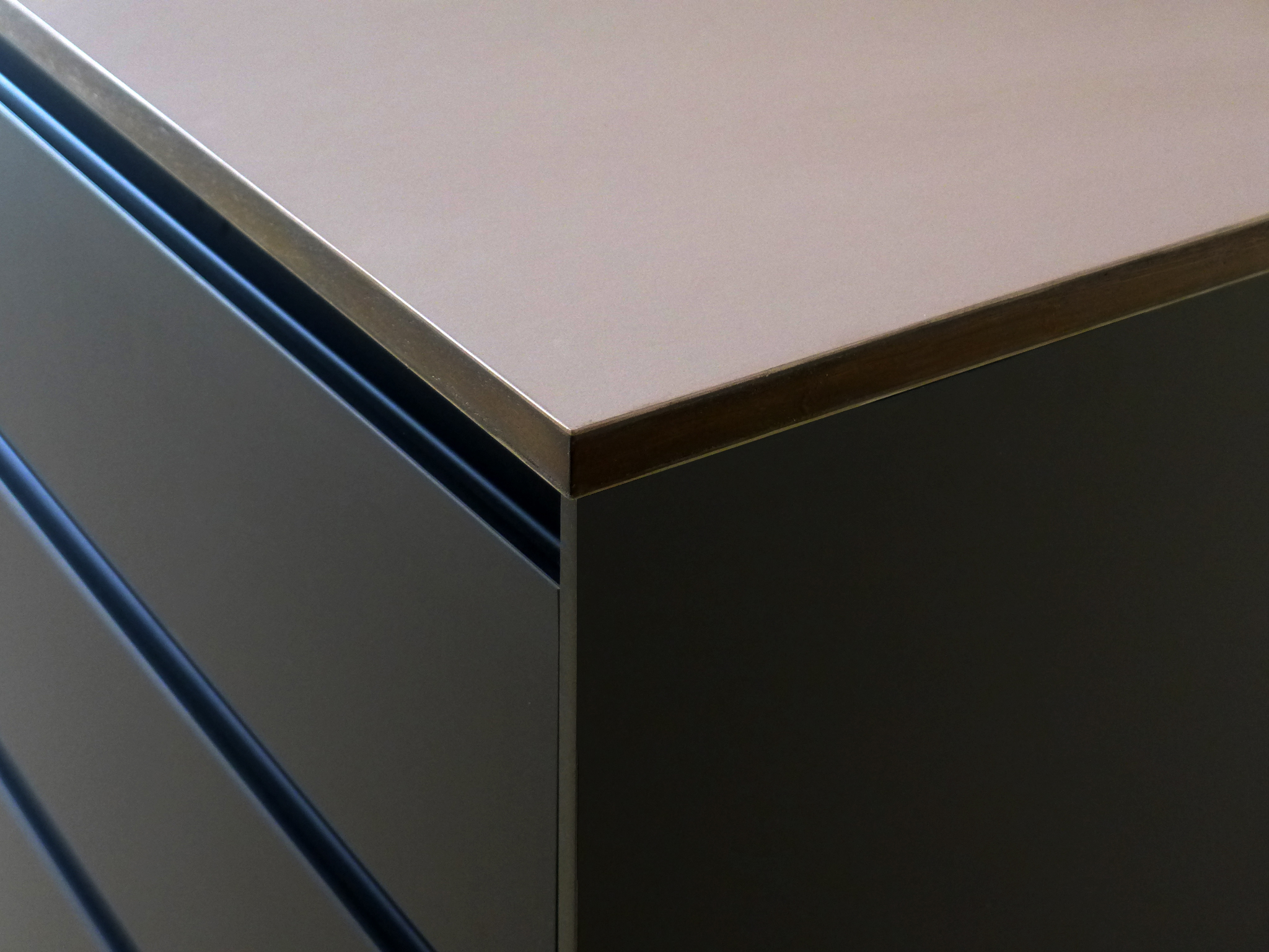 LINOLEUM WORKTOPS » NEUVERMOEBELT » IKEA HACKING, UPGRADE AND REDESIGN