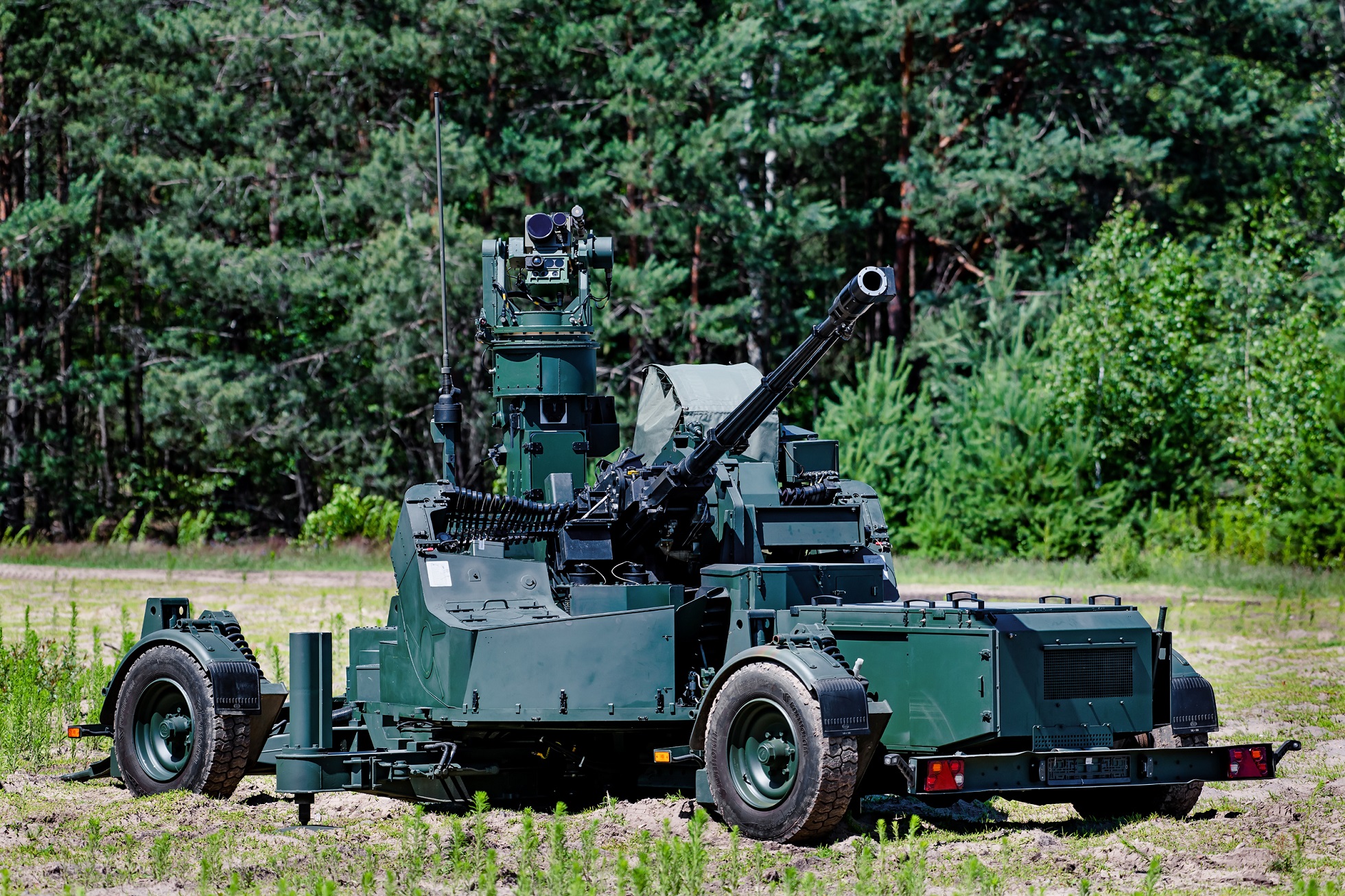 The 35 mm automatic anti aircraft gun system AG35/ A35 PITRADWAR