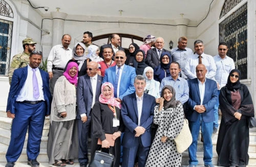 President AlZubaidi meets with "Aden Consultations" group