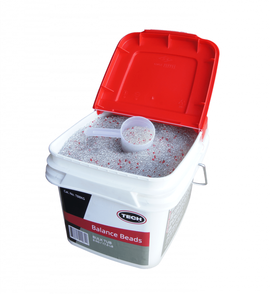 NUTECH BALANCING COMPOUND 8KG PC/1 TECH Europe