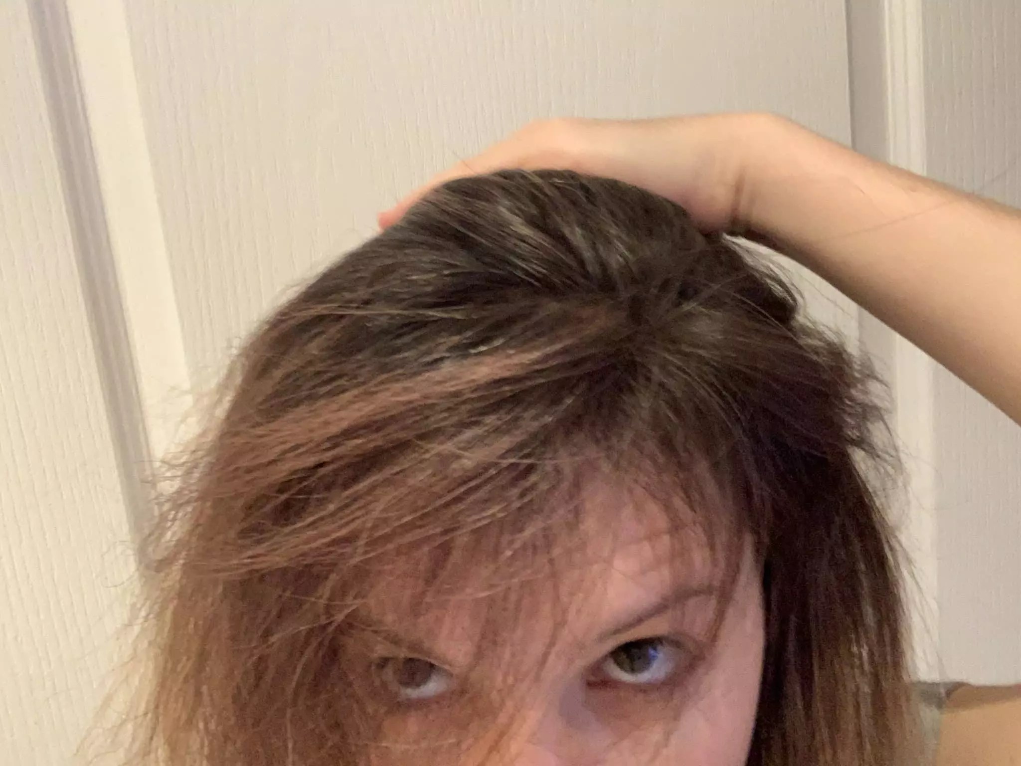 Eugene perma Blush Satine, camoufler vos cheveux blancs n'a jamais été