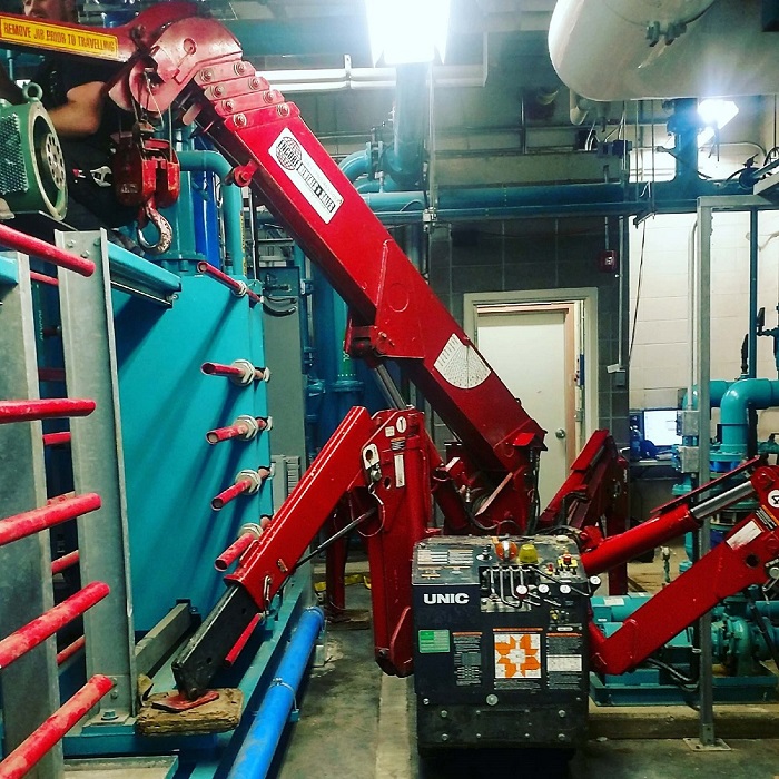 Mini Crane / Spyder Crane Rentals Encore Trucking & Transport Ltd.