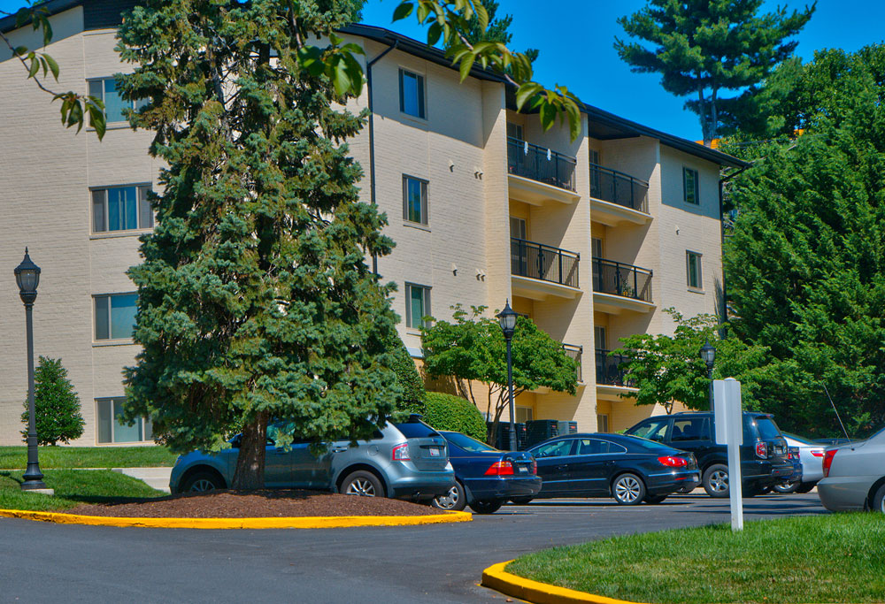 Photo Gallery The Encore at Wheaton Station