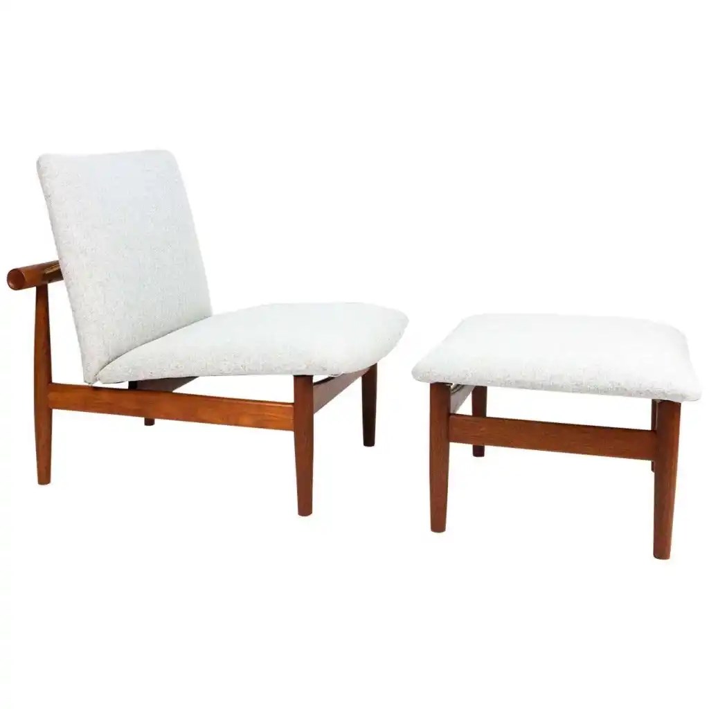Japan chair aka FD137 (1953) by Finn Juhl