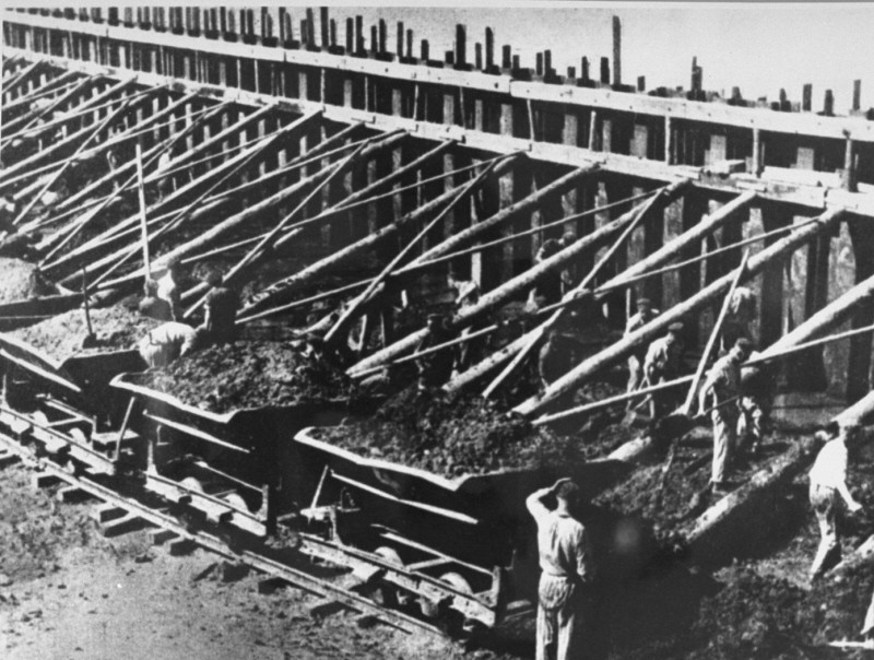 forcedlabor camps The Holocaust Encyclopedia