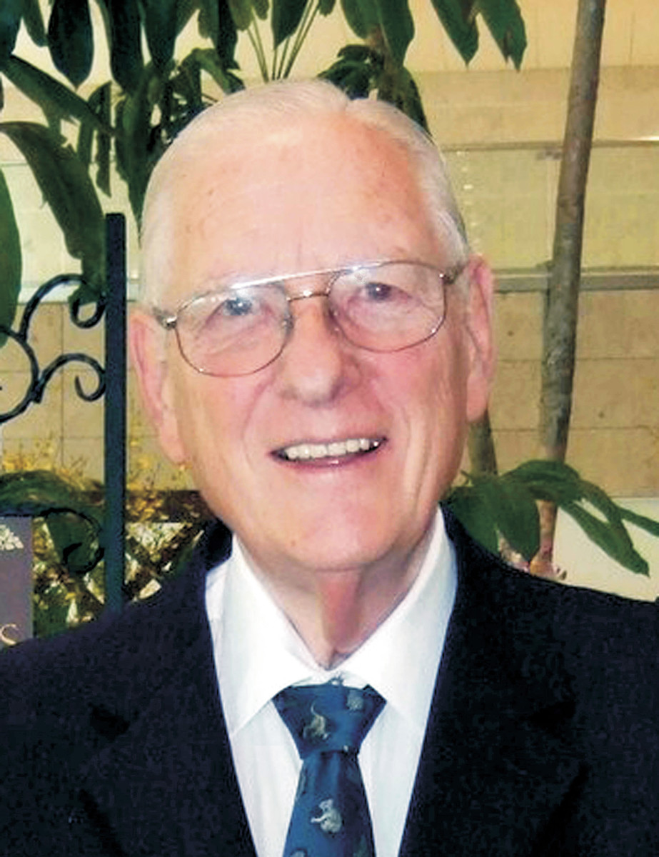 ESDA Standish, Russell Roland (19332008)