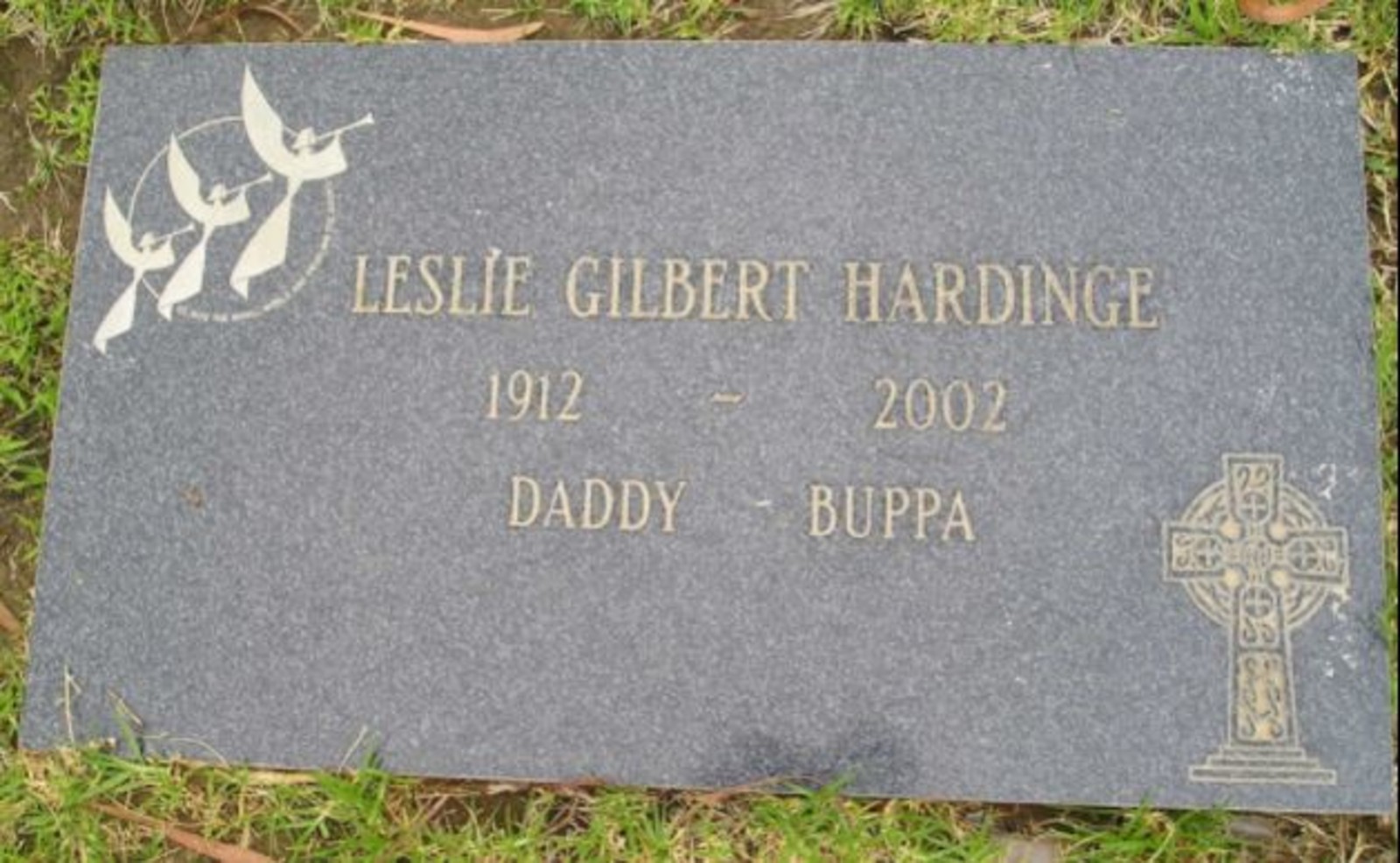 ESDA Hardinge, Leslie Gilbert (19122002)