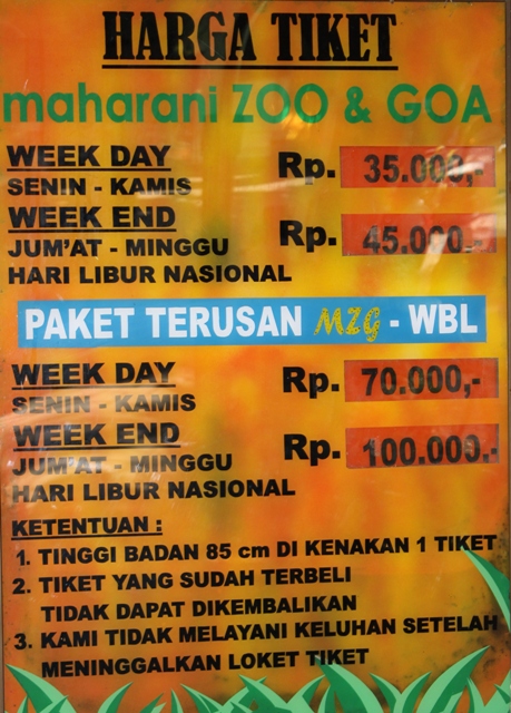 Melancong Di Hari Minggu Part Ii: Maharani Zoo & Goa Lamongan (Mazola) | Endensia