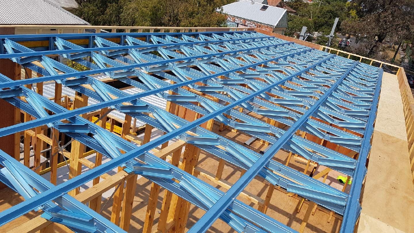 Steel Trusses the Crown on Timber Frames ENDUROFRAME® Building System