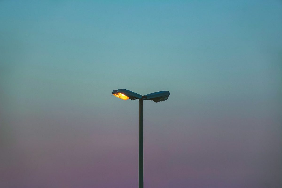How Do Solar Lights Turn On At Night? Energy Theory