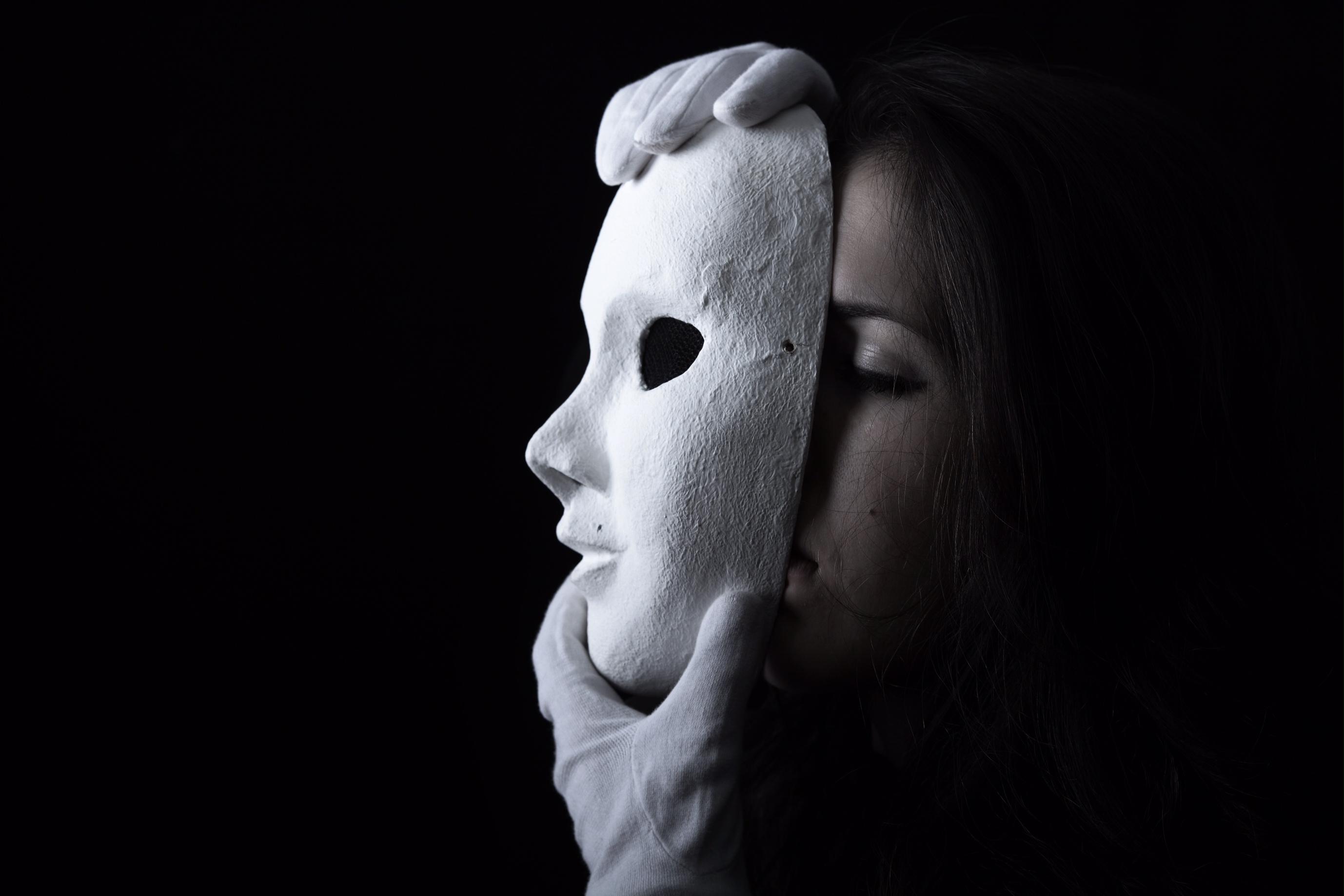 Are you ready to unmask from "appropriate"? Sally Fox(04)