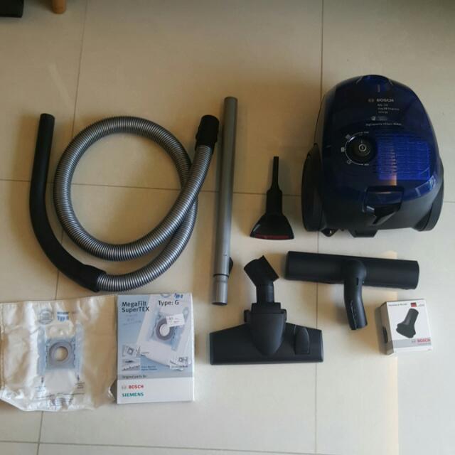 Aspirateur Bosch GL 20 aperçu détaillé, caractéristiques + comparaison