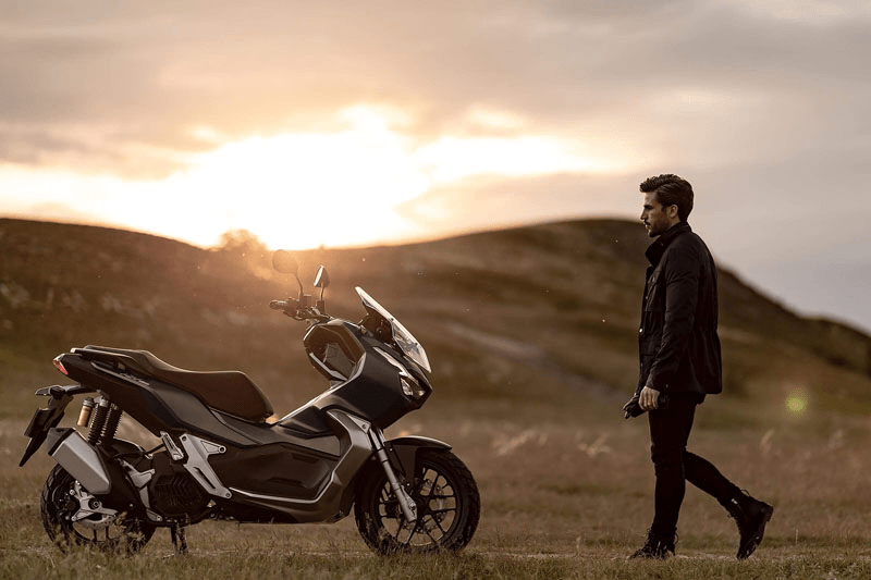 12 Best Automatic Motorcycles 2023 Guide Engineerine