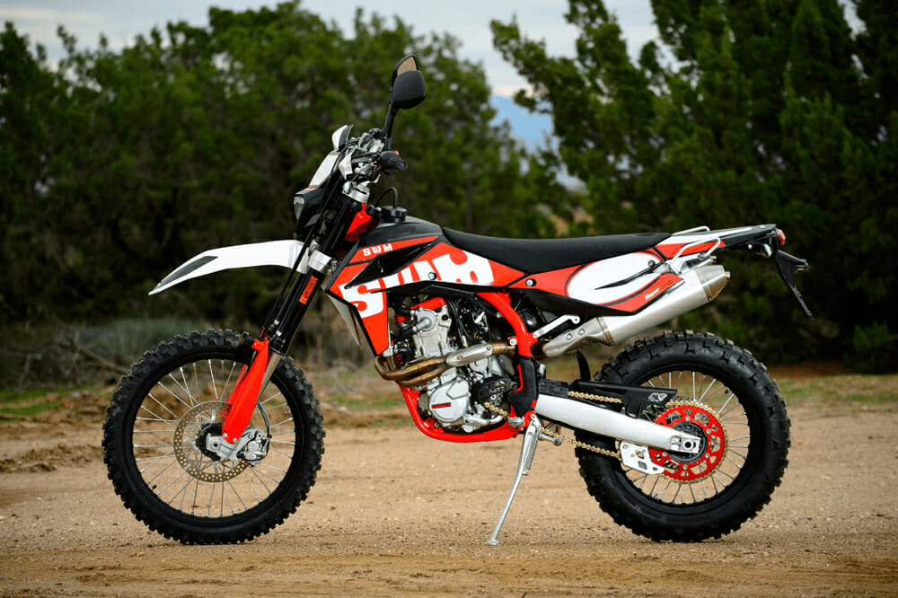 12 Best DualSport Motorcycles For The Best Riding Experience Engineerine