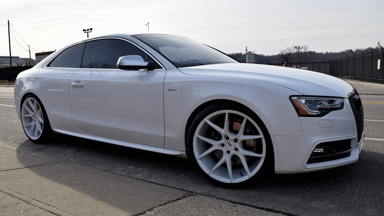 Do White Cars Look Good With Bronze Rims? Engineerine