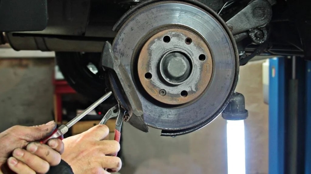 Mechanical Brakes Types, working, advantages & disadvantages