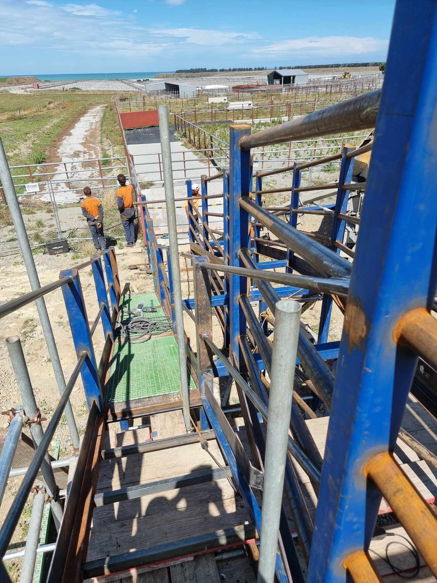 Anzco cattle ramp Engineering Repairs