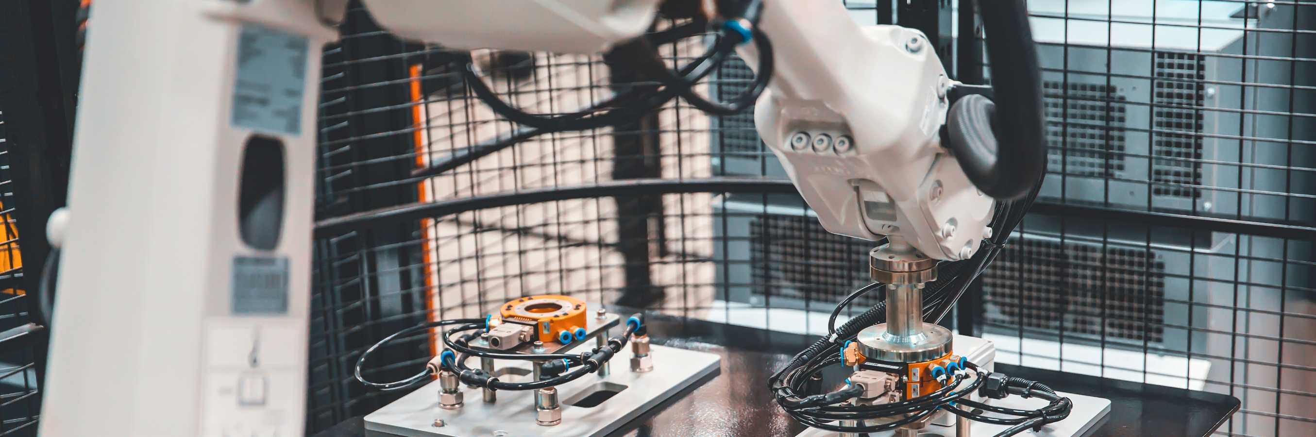 Robotics Laboratory(09)