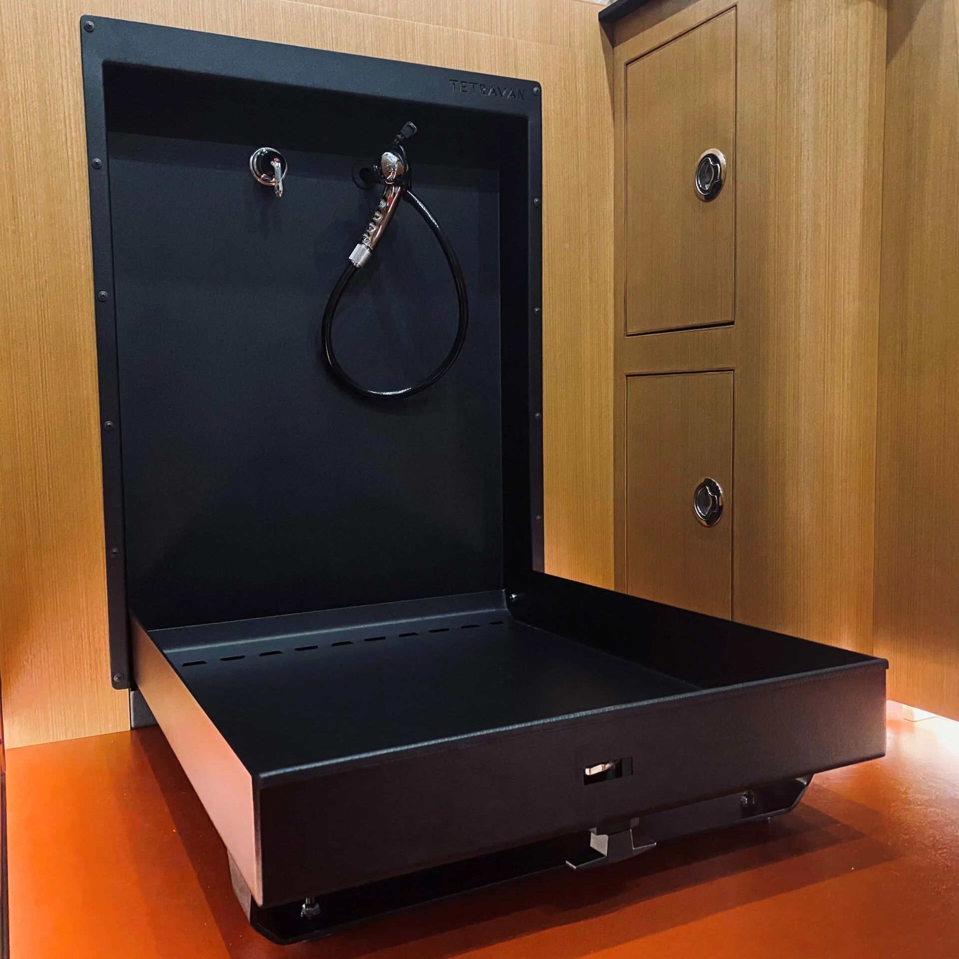 Complete Guide to Shower Options for Van Lifers