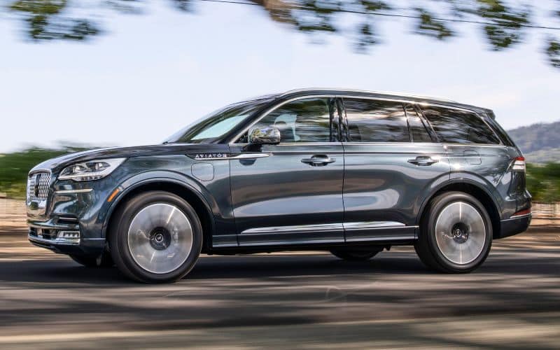 11 Plugin Hybrids With the Highest Towing Capacity (Ranked) Engine Patrol