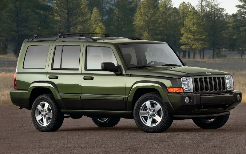 5 Best & Worst Jeep Commander Years (NHTSA Stats) Engine Patrol