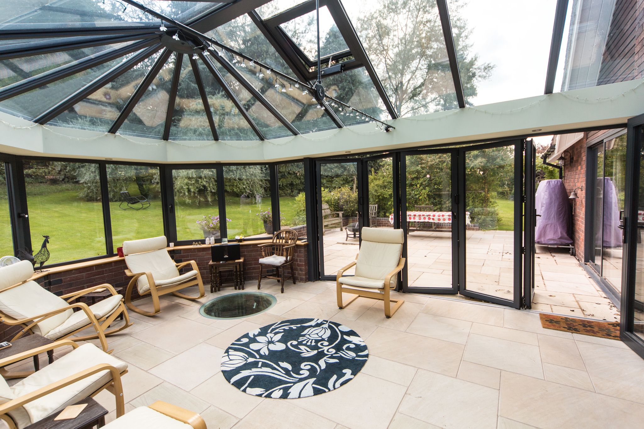 Bespoke Conservatories Enhance Conservatories
