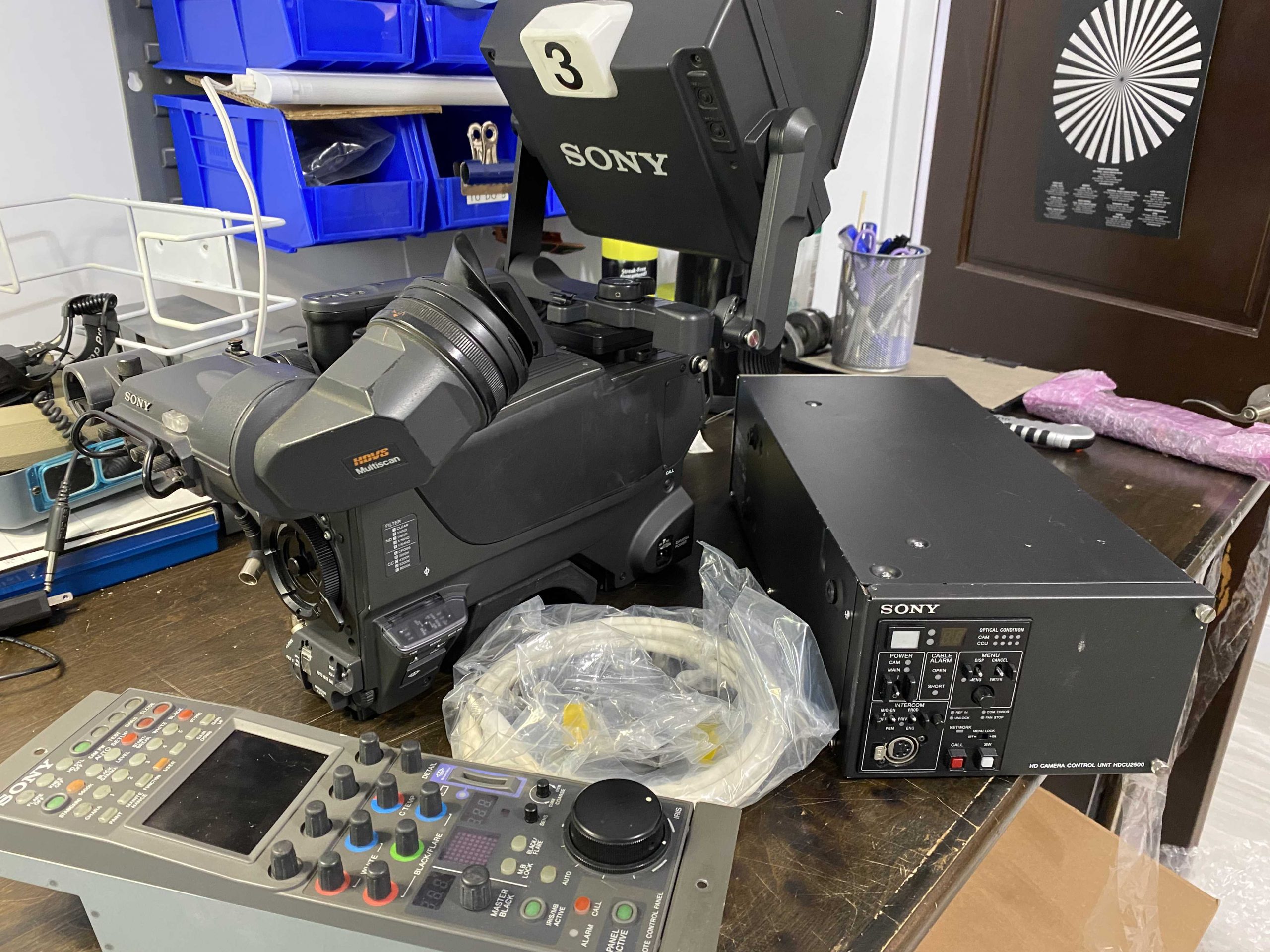 Sony HDC1500 3G upgraded HD Fiber Studio Camera System USED Used