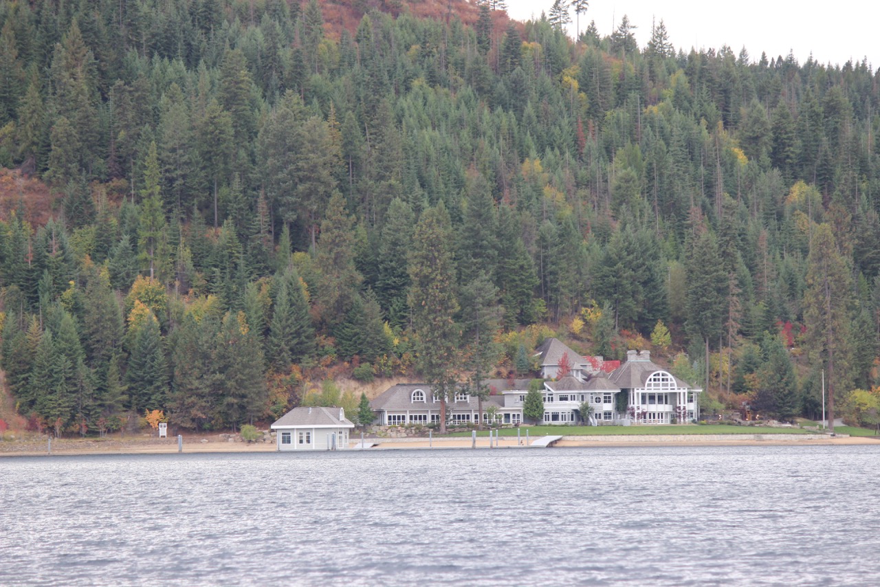 Lake CDA Waterfront Homes. Enjoy Coeur d'Alene
