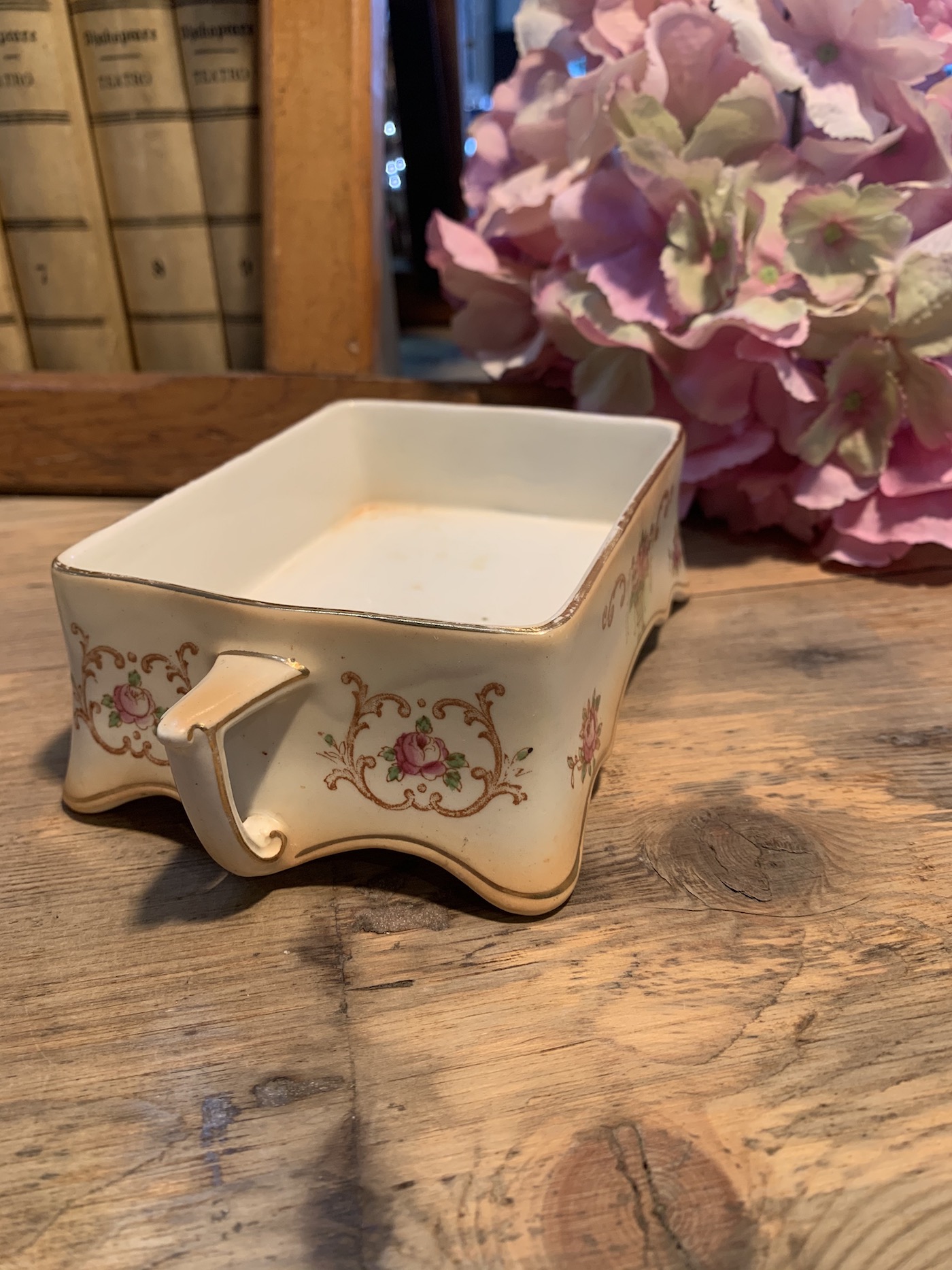  Enjoy Coffee and More