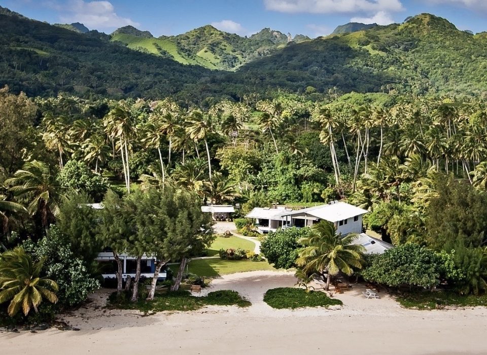 Live and work in the Cook Islands