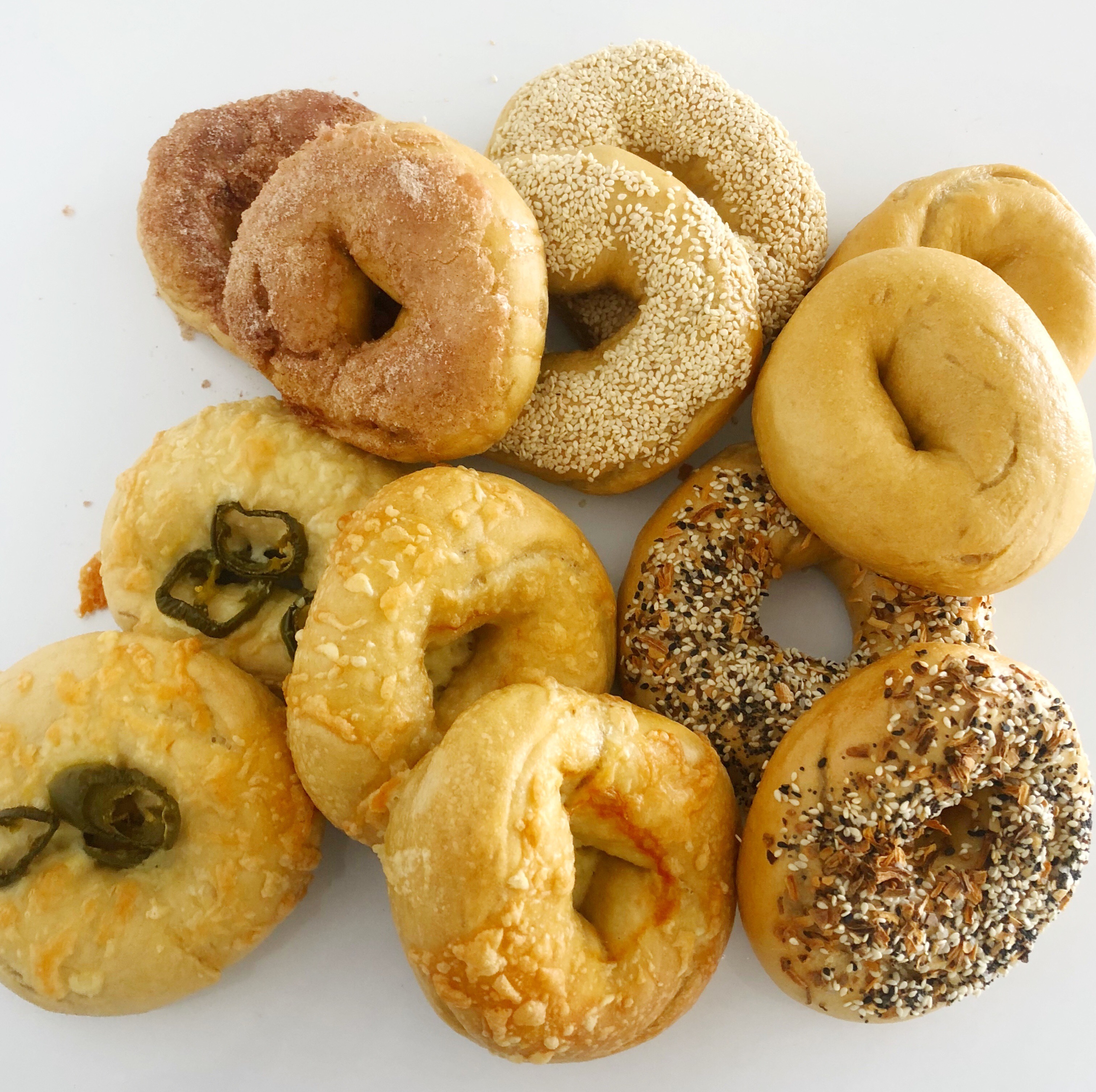 Bagels enjoy cupcakes