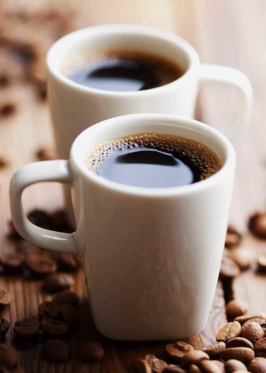 Latte vs Coffee 4 Key Differences (Brew Method, Taste, Caffeine