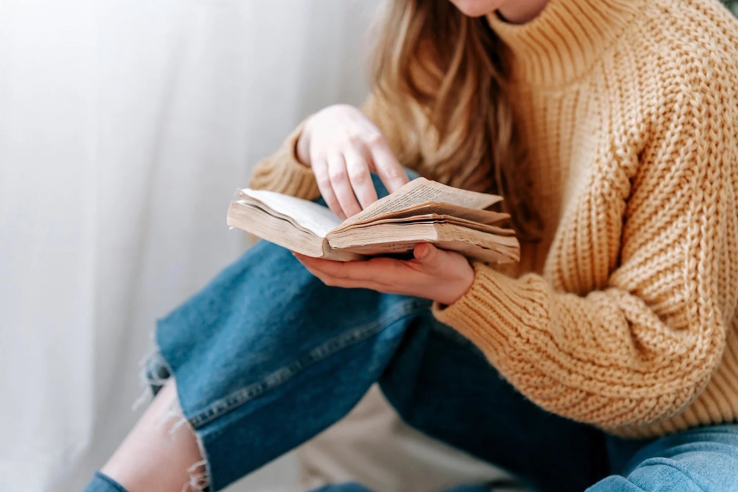 What is Pacing? Definition & 20+ Examples