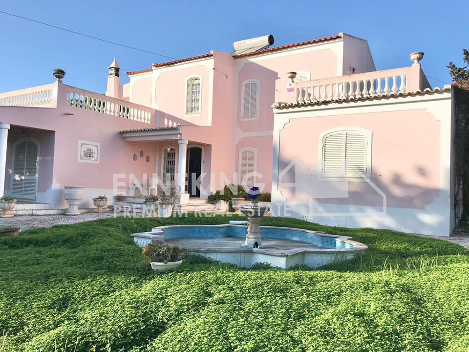 Seaview Traditional Villa in Ferragudo ENNEKING premium real estate