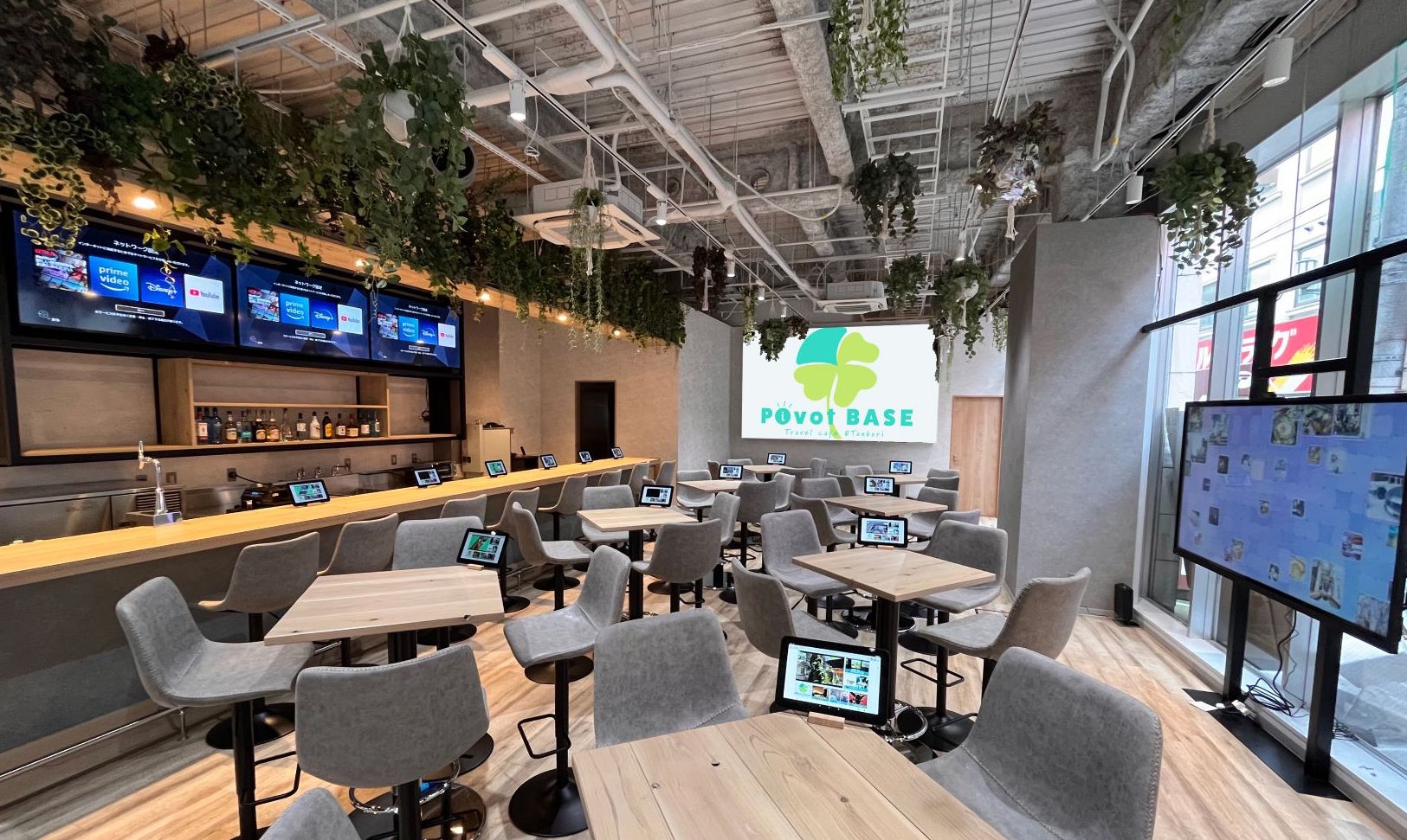 大阪｜観光交流スポット Pivot BASEに導入頂きました。 enplug