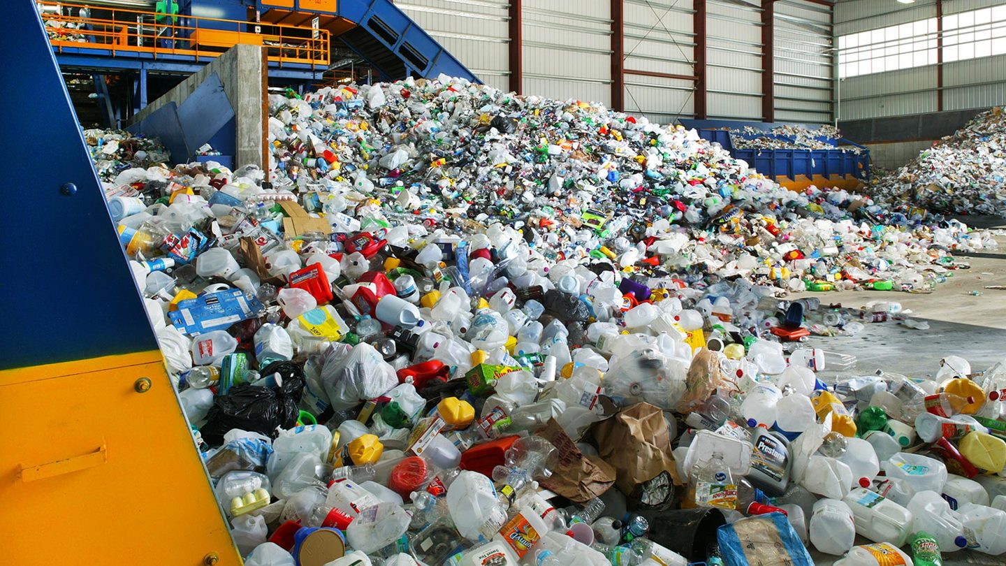 Environmental life cycle cost assessment Recycling of hard plastic